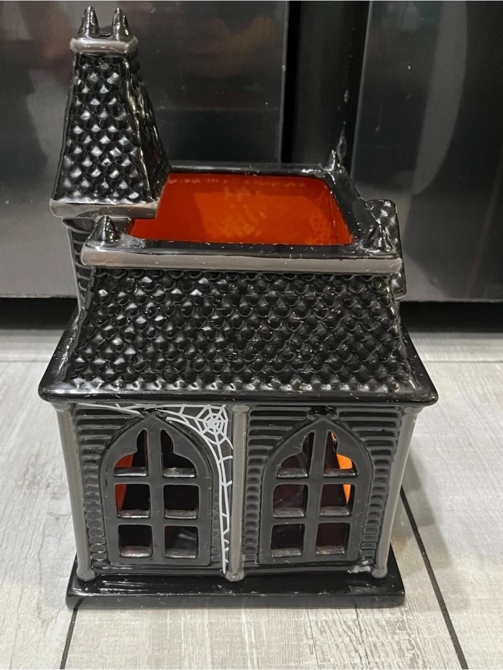 Bath & Body Works Haunted Halloween House Candle Holder 2010 Slatkin & Co